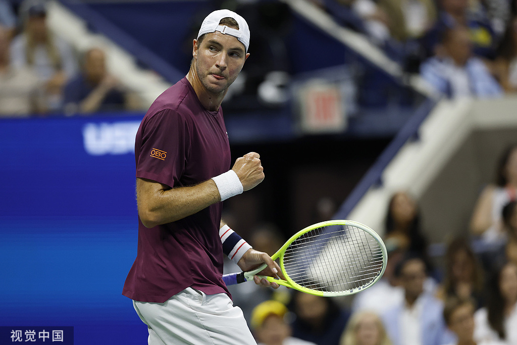 分连破带保, 连胜施特鲁 分连破带保, 连胜施特鲁