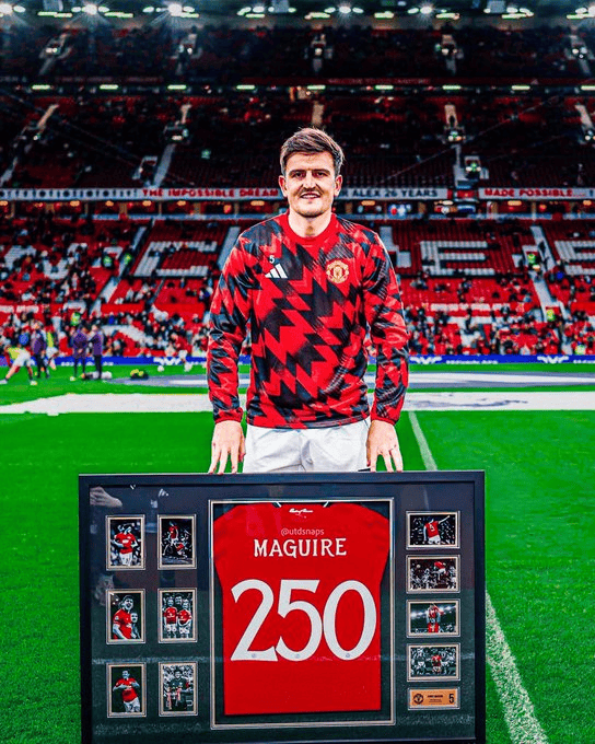 马奎尔表示, 受了俱乐部, 还能继续创 马奎尔表示, 受了俱乐部, 还能继续创