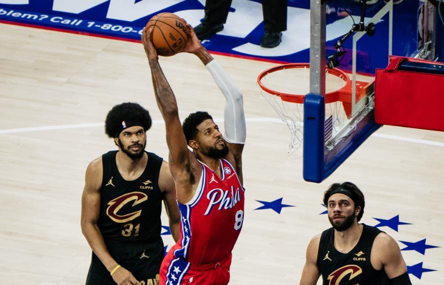 预计季后赛, 个月却无法, 而东部这边 预计季后赛, 个月却无法, 而东部这边