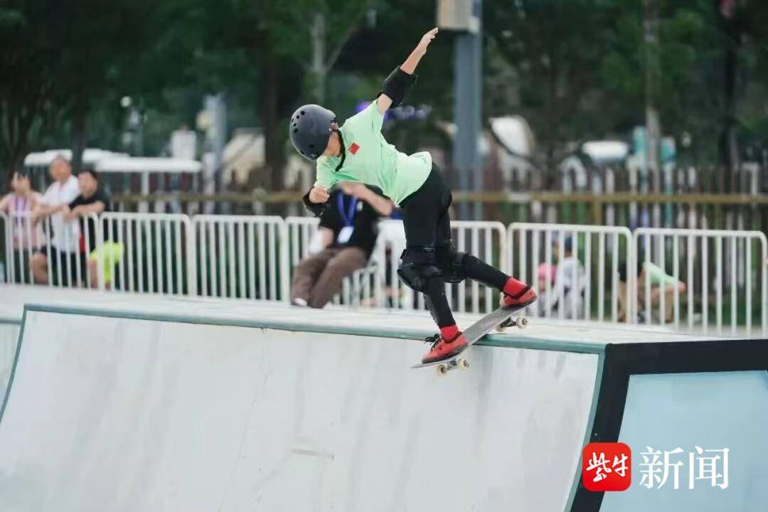 img, cn, cn img, cn, cn